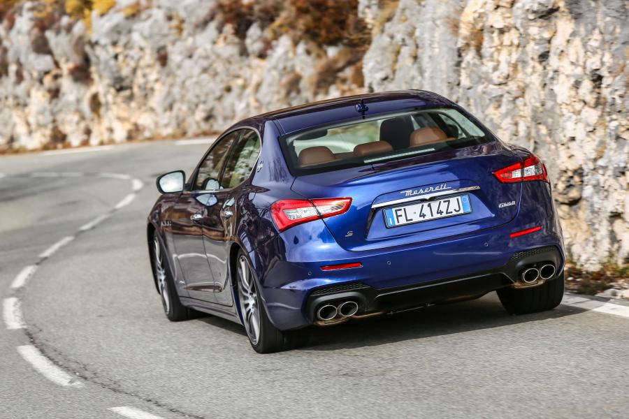  Maserati Ghibli S GranSport 2017 года  (фото 28 из 40)